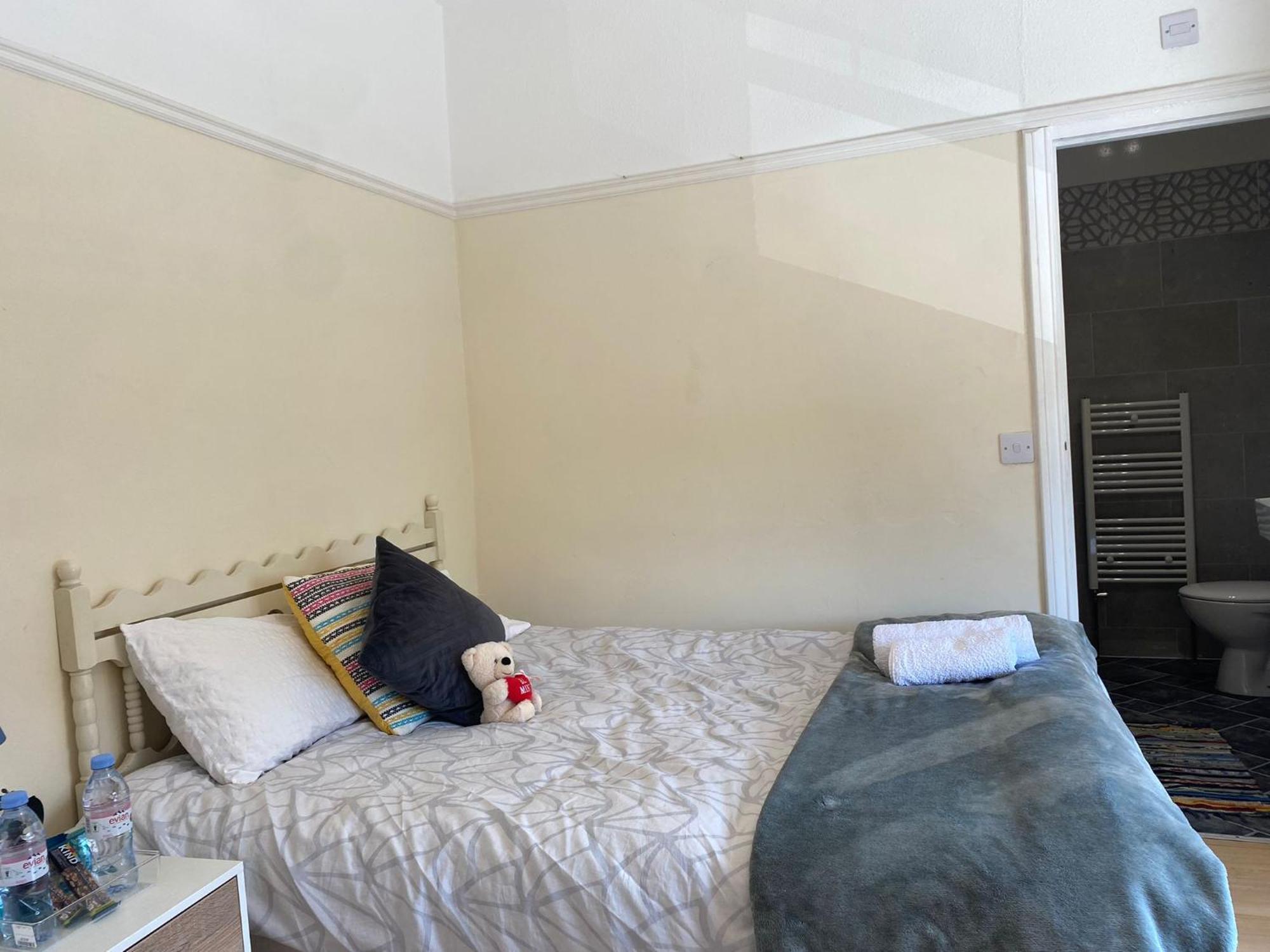 London Rental Carshalton Exterior photo