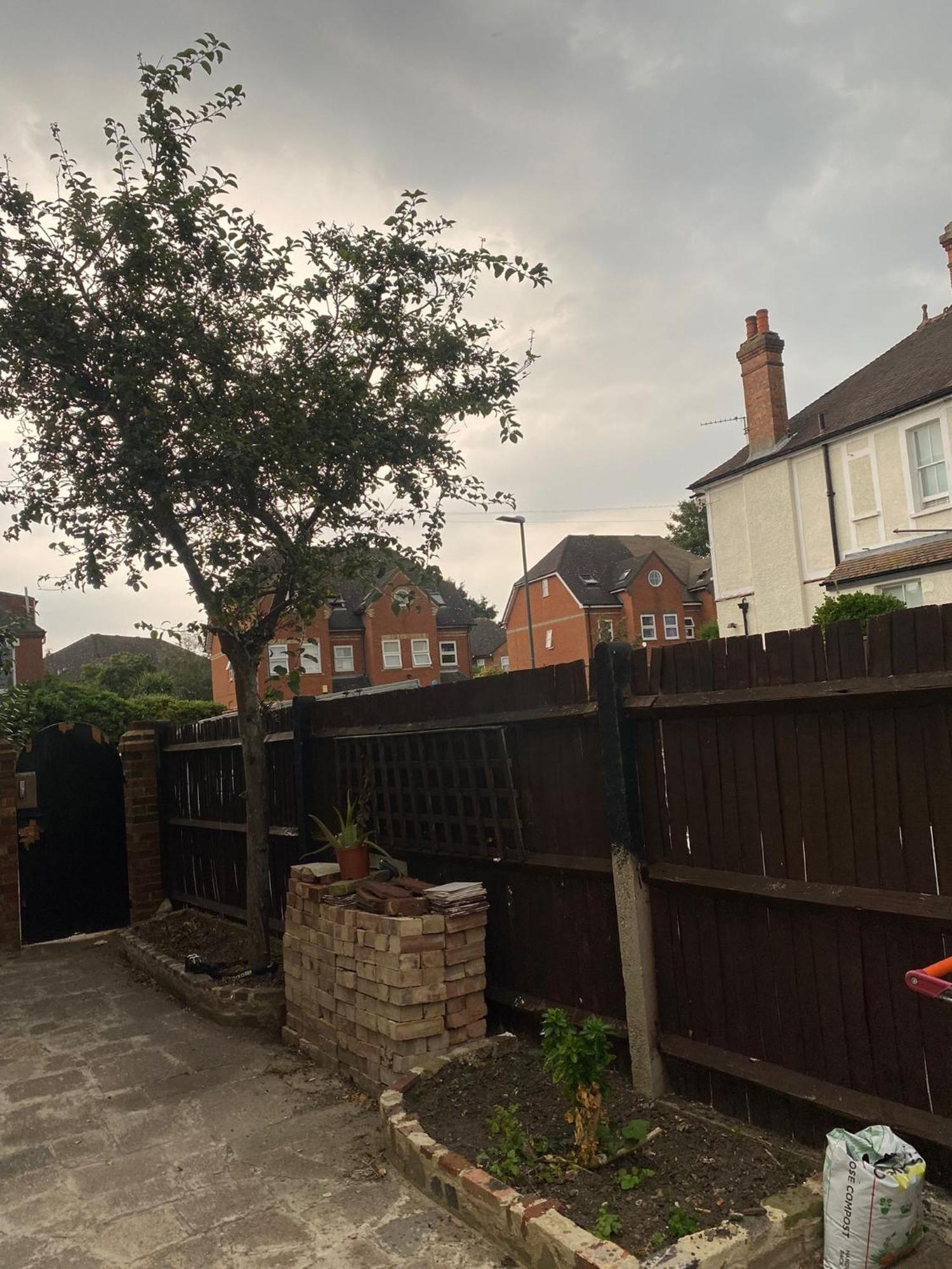 London Rental Carshalton Exterior photo